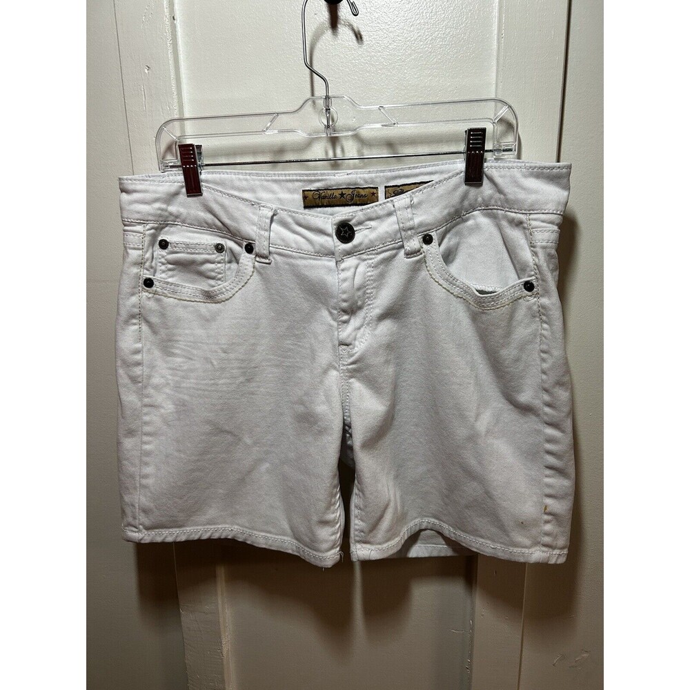Vanilla Star White Bermuda Jean Shorts Women’s Size 12￼